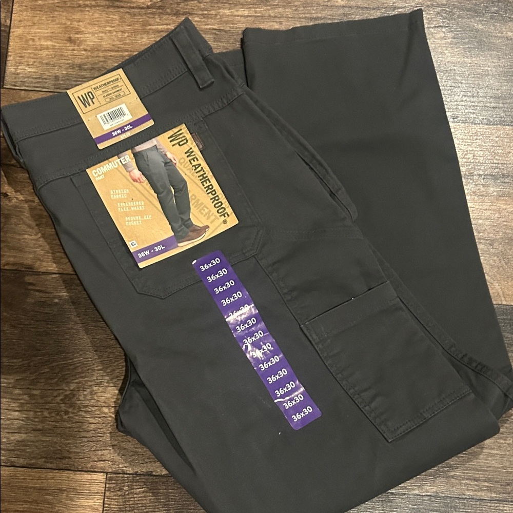 Weatherproof Men's Dark Gray Cargo Pants